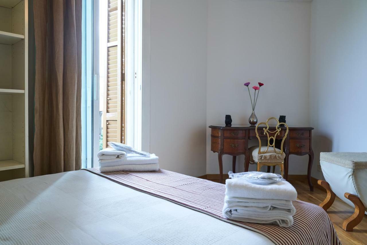 Spacious & Comfortable Flat In Centric Eixample Barcelona