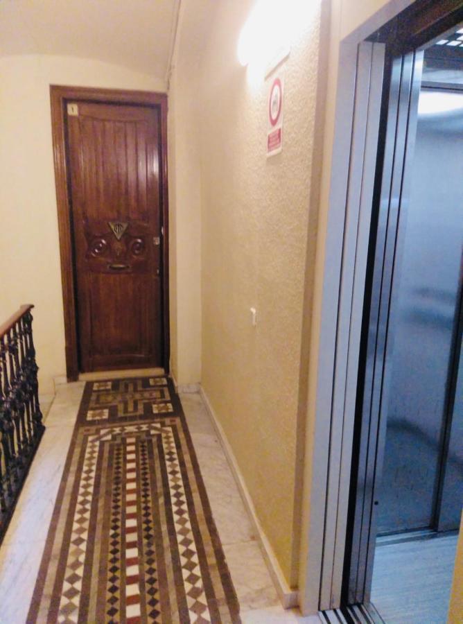 Apartamento Spacious & Comfortable Flat In Centric Eixample